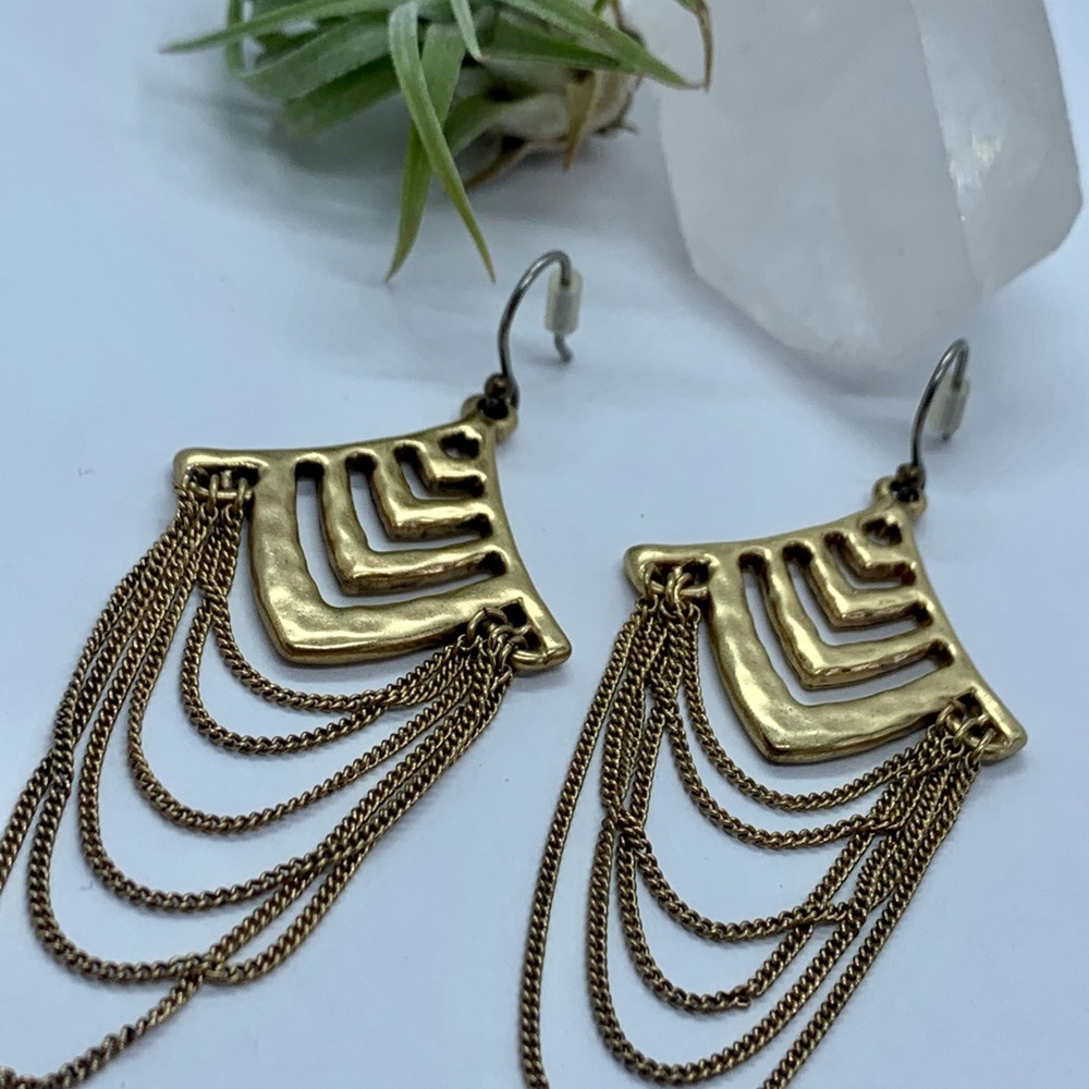 Lucky Brand Gold tone drape earrings